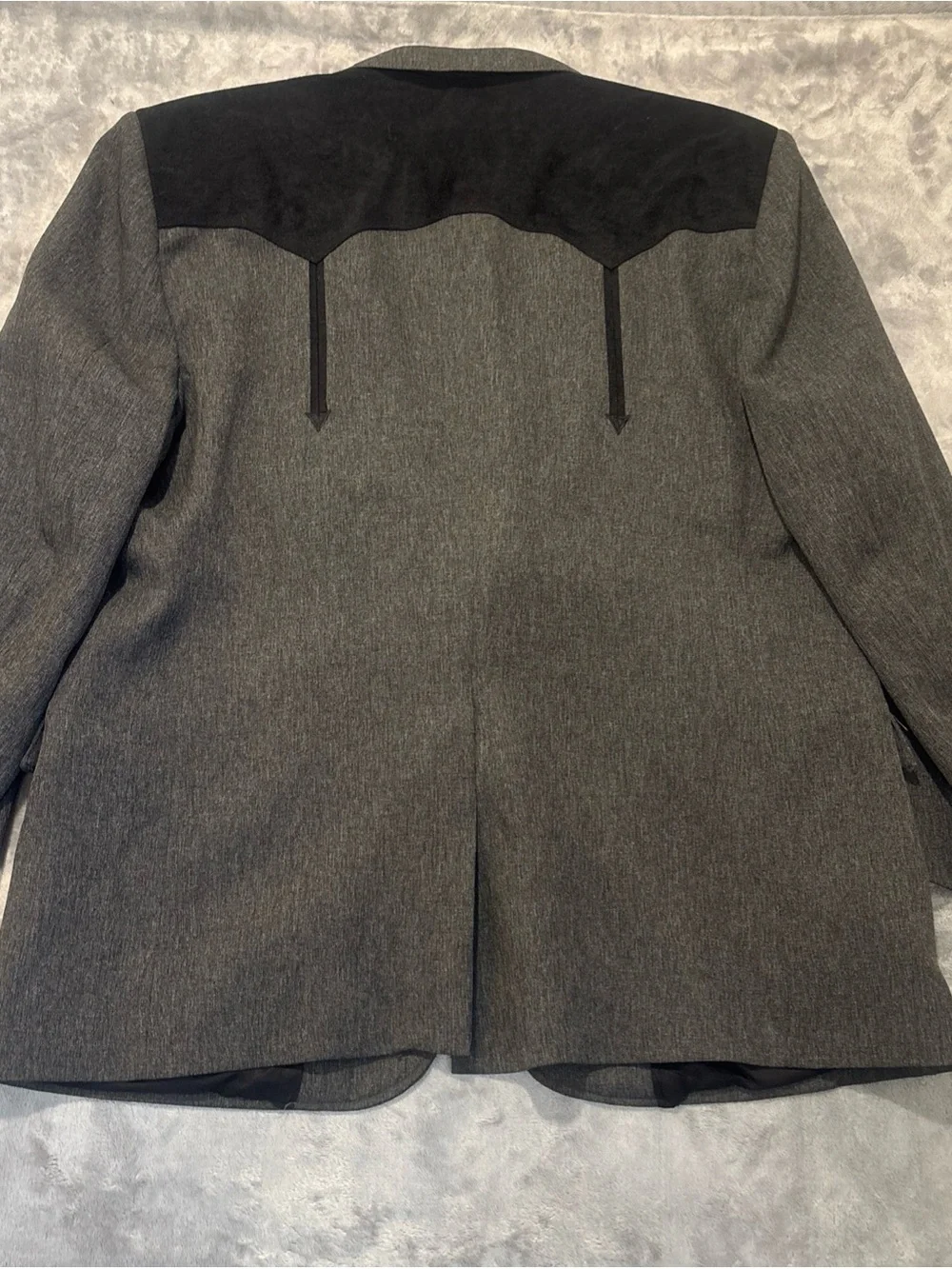 46R Circle S Mens 2 Button Blazer Sport Coat Jacket  Gray Black